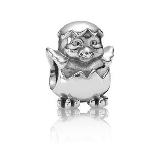 Pandora chick charm